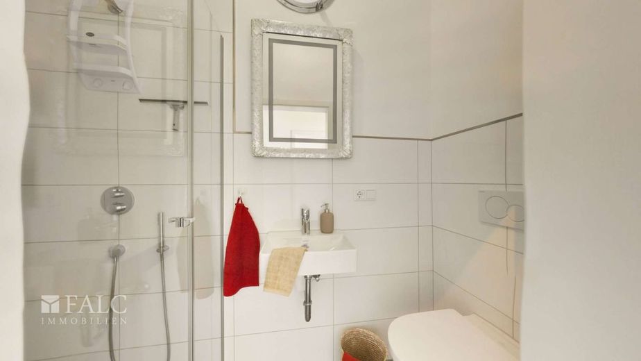 Wohnen im Penthouse - ein Lebensgefühl! – Duschbad