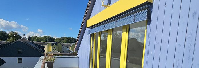großer Balkon