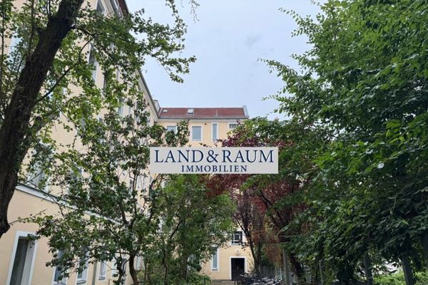 3 Zimmer + Dachgeschoss Rohling - Baugenehmigung - Dachterrasse 155 qm - Ruhig Lage