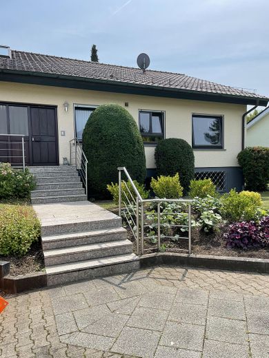 Eingangsbereich außen 1