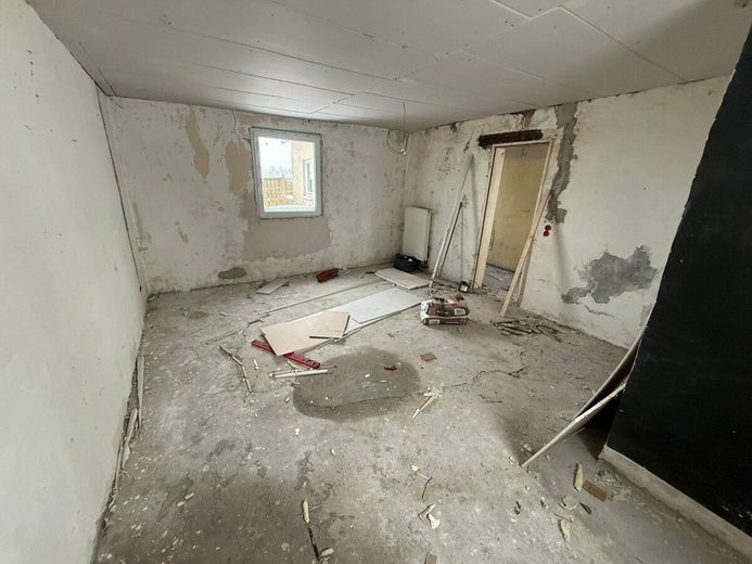 Natur pur in absoluter Alleinlage - 1.002 m² Grundstück mit Bestandsgebäude in Schifftdorf-Bramel – Sanierung begonnen- Kinderzimmer