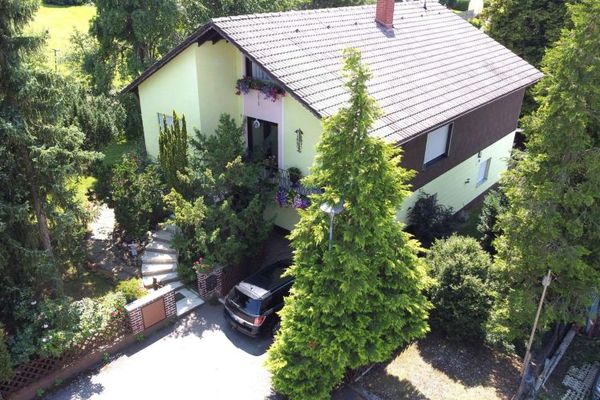 Mehrgenerationenhaus mit Wohlfühlfaktor und viel Raum zur Entfaltung