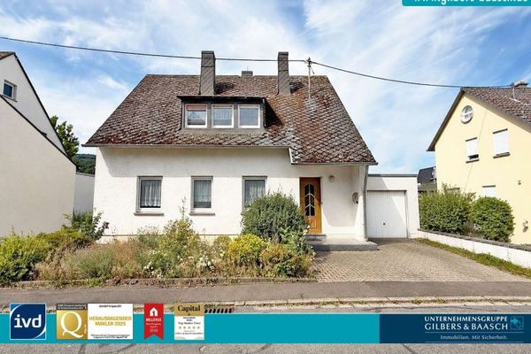 TR-Ruwer: Charmantes Einfamilienhaus mit großzügigem Garten in beliebter Wohnlage