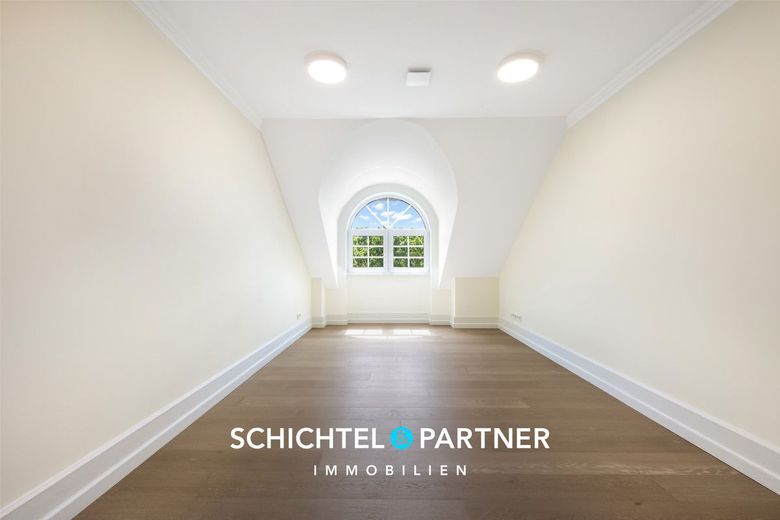 Baden | Herausragende Luxusvilla am Weserhang mit Wellness-Landschaft – S&amp;P | Schlafzimmer