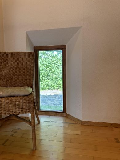 Fensterausschnitt im Aufgang