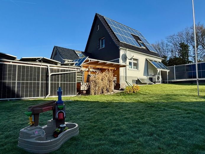 Fröndenberg-Hohenheide: Altbau, aber nicht vom alten Eisen - Energetisch und technisch im TOP Zustand! – Haus kaufen Fröndenberg-Hohenheide