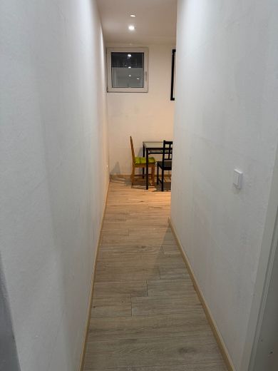 Apartamento amueblado de 3 habitaciones, cocina y baño – Foto 7