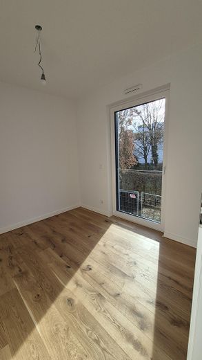 Arbeits-Ankleide-Kinderzimmer