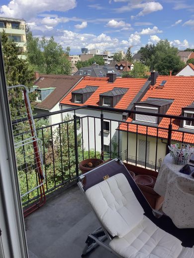 *Gioiello* Appartamento di 2 locali centrale e tranquillo - Da privato – Balkon Aussicht osten