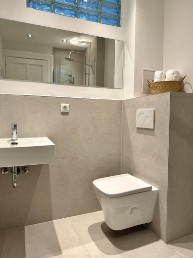 Kleine sanierte Wohnung in Berlin-Schöneberg – Foto 6