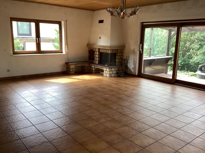 Casa unifamiliar con mucho espacio en el corazón de Ingelheim am Rhein – Foto 15