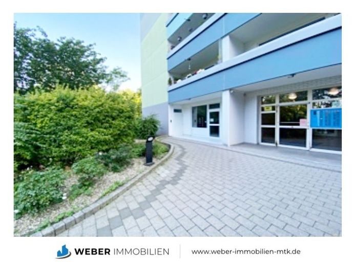 ++ KERNSANIERT in 2023 + 1-Zimmer-Wohnung mit TRAUMhaften Weitblick vom 16. OG – Eingangsbereich