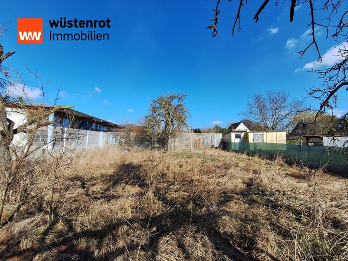 Baugrundstück in ruhiger Lage von Lutherstadt Wittenberg / Piesteritz – Ansicht vom Anfang des Grundstücks.jpg