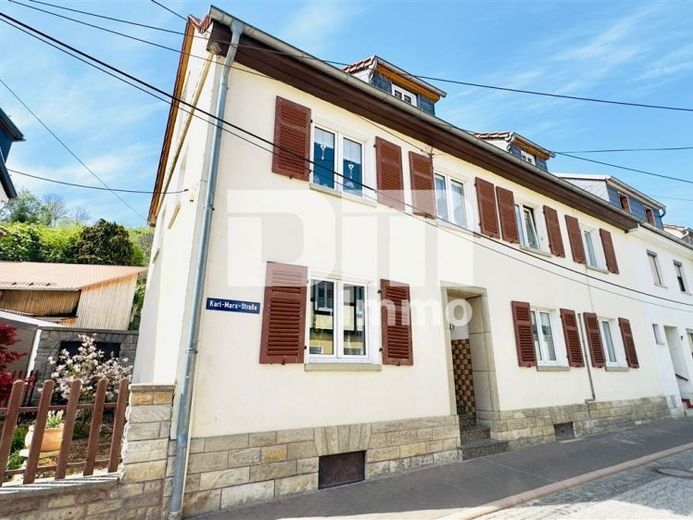Vielseitiges Raumwunder mit Potenzial: Ein- bis Zweifamilienhaus im Herzen von Amt Creuzburg – फोटो 1