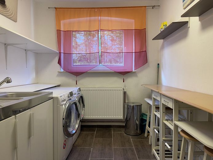 Renditeobjekt: Mehrfamilienhaus mit 5 möblierten Einheiten & Wellnessbereich. Provisionsfrei – Foto 6