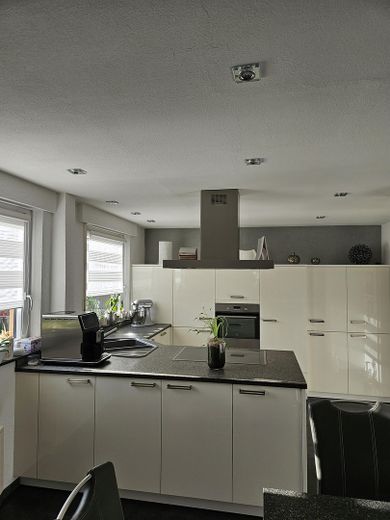 Mehrfamilienhaus mit großem Grundstück – Küche EG