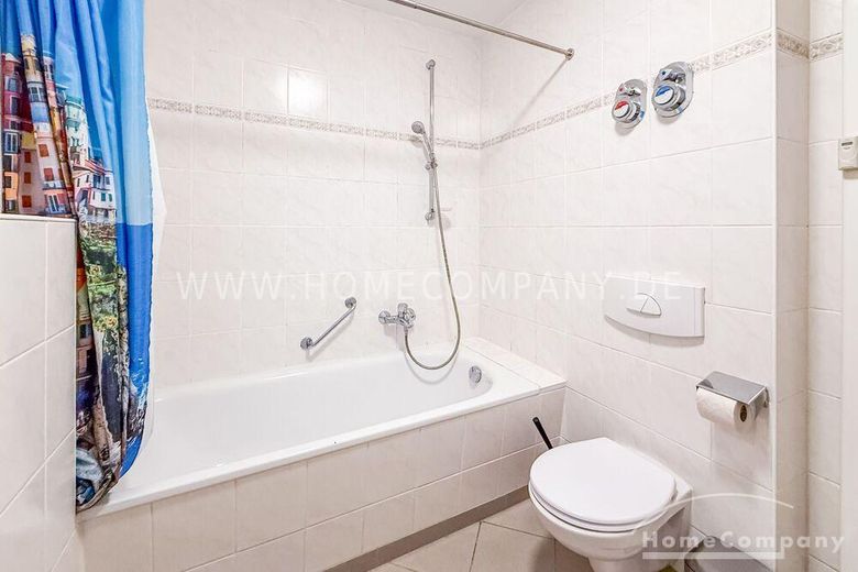 25934 HomeCompany Dresden Appartamento arredato di 2 locali con balcone a Dresden-Neustadt, massimo 3 persone – 12de04437d9675e63e54ae27cbf05e6bc4e9c993.jpg