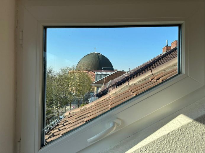 Attraktive DG-Wohnung -  Citylage im Grünen an Kuppelkirche, hohe Lebensqualität; von privat – Blick nach Norden