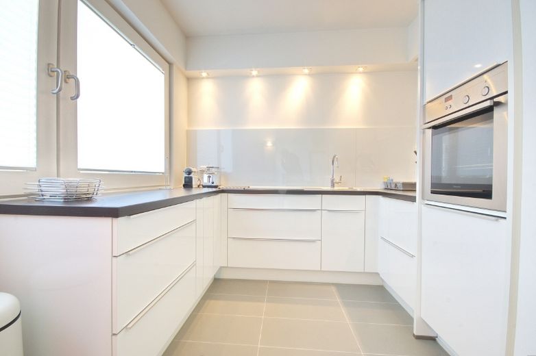 High quality, modern apartment with balcony and DSL wi-fi in Essen’s Bredeney district – 955a8fee944d10536a12d73891cf727f4ff6c412.jpg