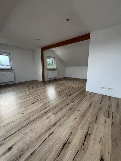 großzügige gepflegt 3 Zimmer Wohnung mit Garage – Photo 8