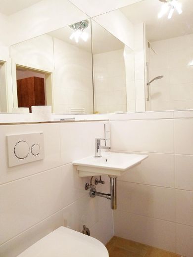 1,5 Zimmer, absolut ruhig in Bestlage von Lüdenscheid – Badezimmer 2