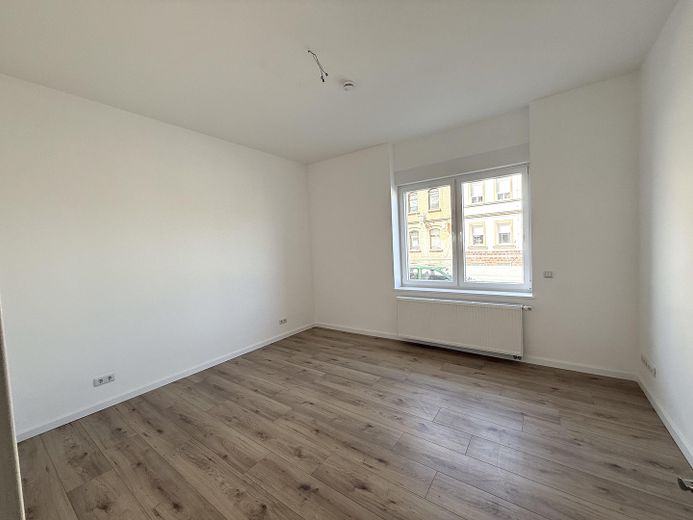 Erstbezug nach Sanierung – Stilvolle 4-Zimmer-Altbauwohnung mit 126 m² – Weiteres Zimmer (3)