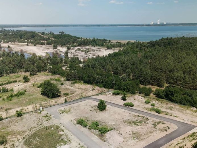 Voll erschlossenes Baugrundstück am Cottbuser Ostsee – Foto 1