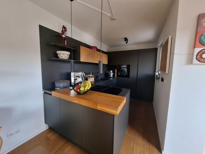 Zentrales Penthouse in Waiblingen mit großer Dachterrasse – Küche