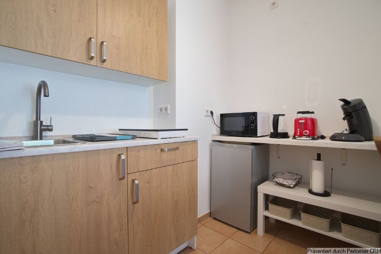 Möblierte 2-Zimmer-Wohnung in Düsseldorf-Derendorf, Nähe HSD und S-Bahn – 216af43c2b602a8e27cbf67b506c9e5e71cd7b83.jpg