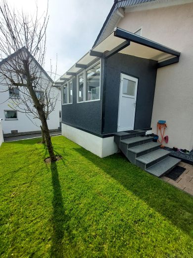 Casa unifamiliare con veranda invernale ;terrazza; giardino e garage.  !!(prezzo trattabile) – Foto 42