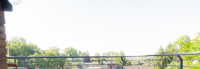 Sin comisión, venta directa del propietario: luminoso apartamento de 4,5 habitaciones con terraza cerca del lago Unterbacher See
