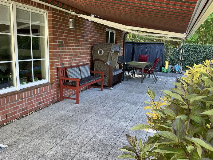Waterfront property with bungalow and boat dock. – Photo 14