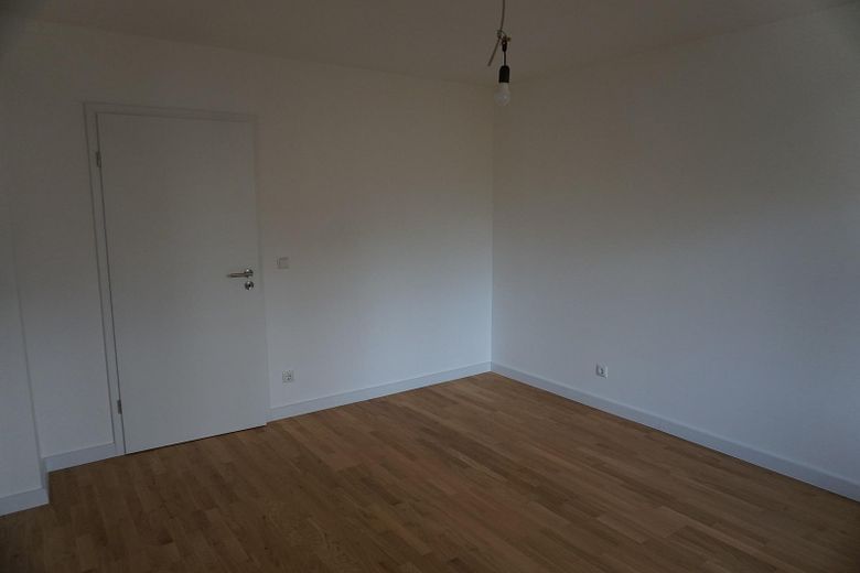 Top sanierte 3-Zi-ETW, bestens vermietet, perfekte Lage zur Uni, für Kapitalanleger! – SZ vom Fenster, 15 qm