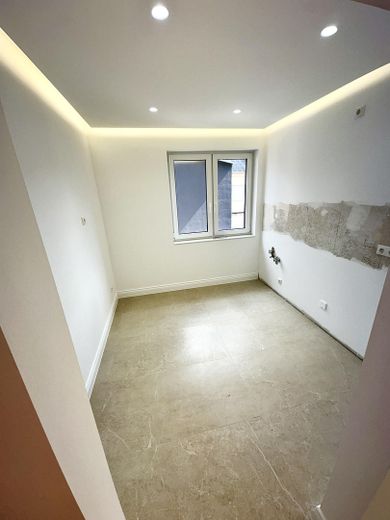 Yüksek kaliteli daire, balkon, 70 m², yeni yapı standardı, ilk kullanım, yerden ısıtma, SH – Fotoğraf 12