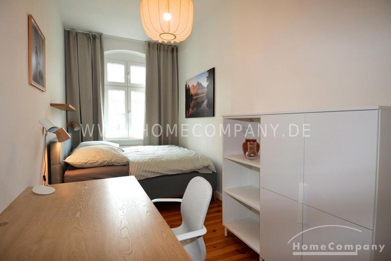 Sehr schöne 3 Zimmer Wohnung in Friedrichshain – ce3d84d348ef2648e1ca09aeed1d903cfc9177ab.jpg