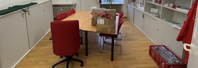 Besprechung