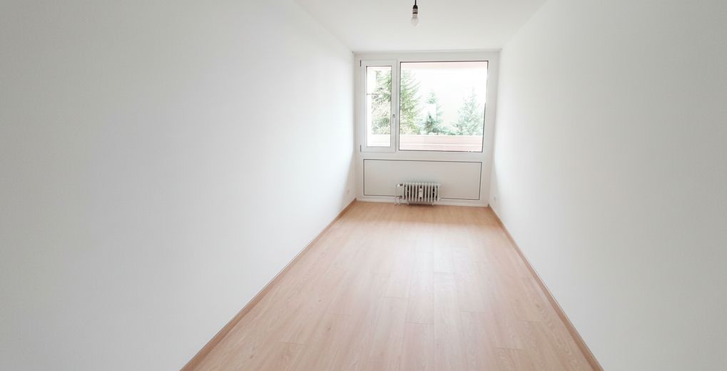 Bezugsfrei ab August: Direkt am Olympiapark – 3-Zimmer-Wohnung mit Südbalkon & TG in Schwabing-West – Zimmer
