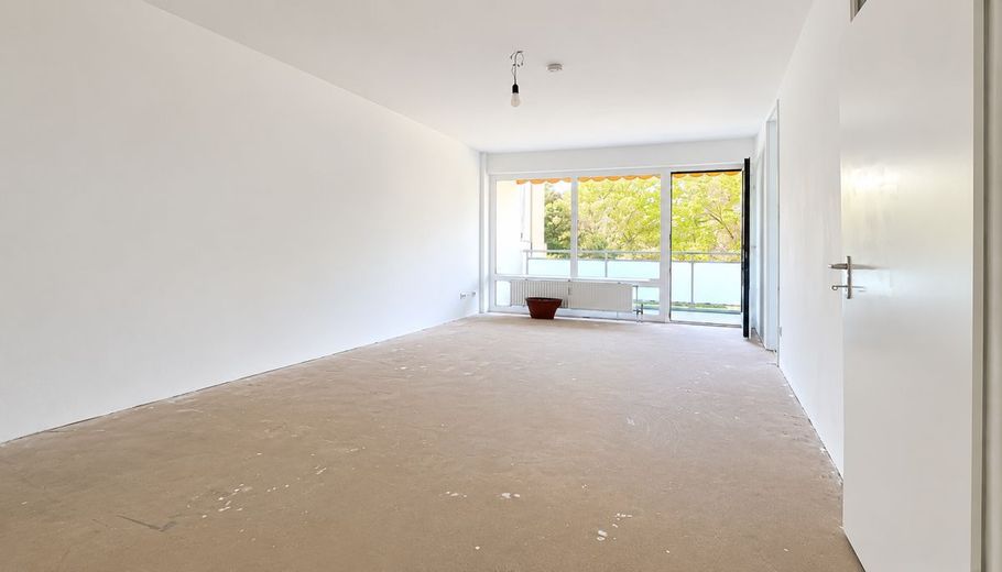 Kapitalanlage mit Seltenheitswert: Appartement mit Balkon, Indoor-Pool und Garten in Wi-Sonnenberg – Wohnbereich2