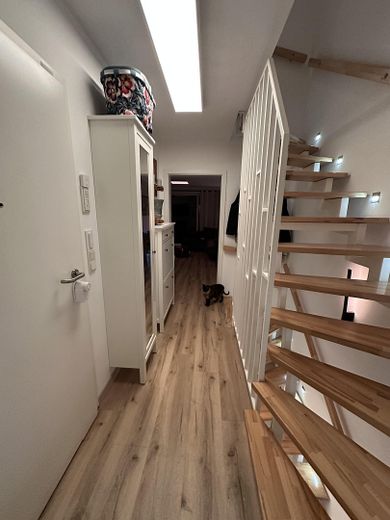 Flur EG (Richtung Wohnzimmer)