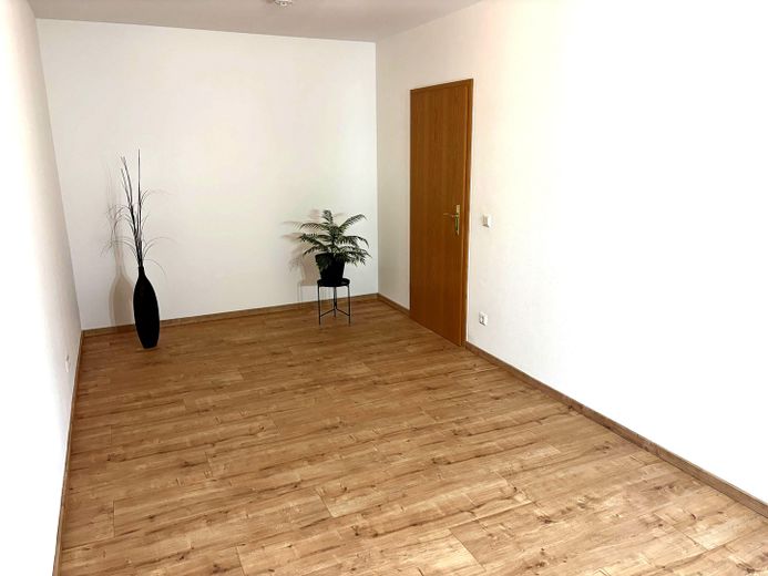 Frisch sanierte stilvolle 2-Zimmer-Wohnung m. Südbalkon in Machern/Erstbezug – Schlafzimmer zweite Ansicht