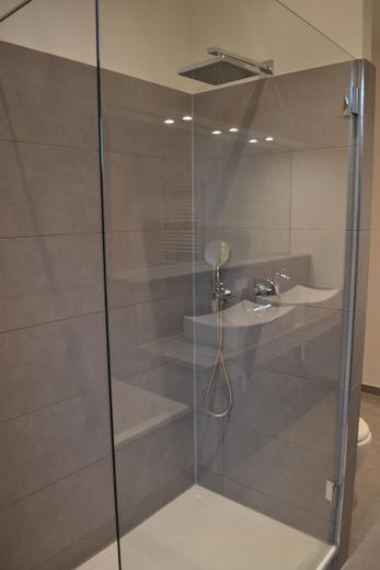 Hauptbadezimmer