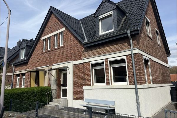 Charmantes Einfamilienhaus mit Gestaltungspotenzial in Alsdorf