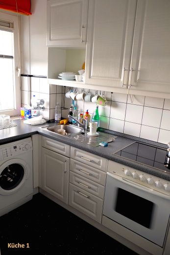 Möbl. 1,5-Zi.Whng m. tollem Elbblick, zentr. HH-Altona, all-in: Heizung/Strom/Wasser/Tel/WLAN... – Küche 1