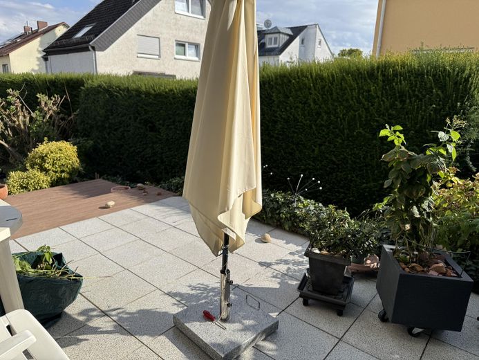 Wohnung Erdgeschoss mit Terrasse – Terrasse