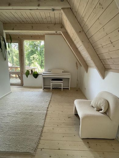 Architektenhaus zur temporären Vermietung – Schlafzimmer1