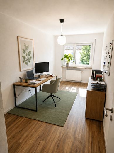 Ein Traum: Helle 3-Zimmer-Wohnung mit großem Balkon, Einbauküche und Garage – Visualisierung - Arbeitszimmer