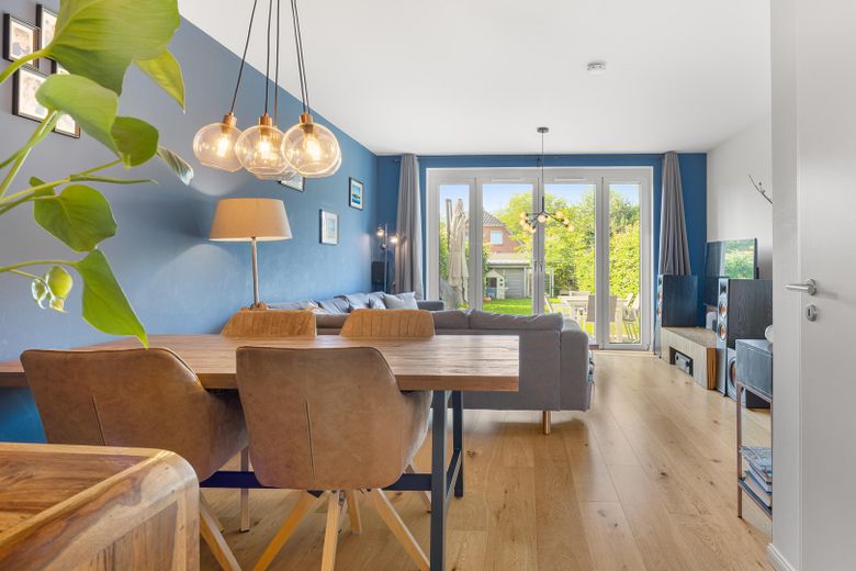 Hoogwaardig townhouse met dakterras en uitzicht op het water – Foto 7