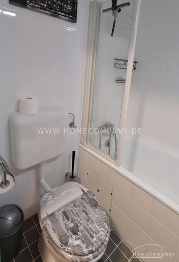 شفالباخ
8072417 – 
شقة مفروشة حديثًا مع موقف سيارات – 34ee183d4e8ca67c3e3570622db4167ec2ad6058.jpg