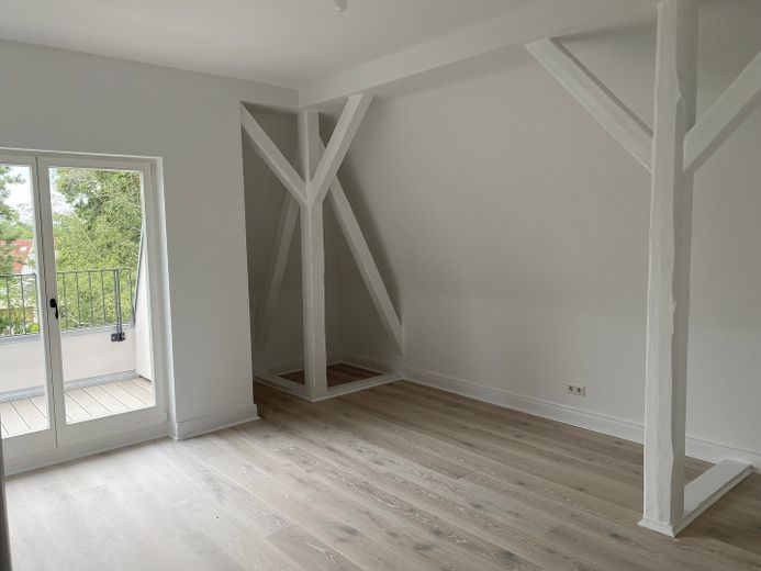 Large, representative maisonette in a classic city villa! Near Dahlem! (Further apartments available) – Zimmer