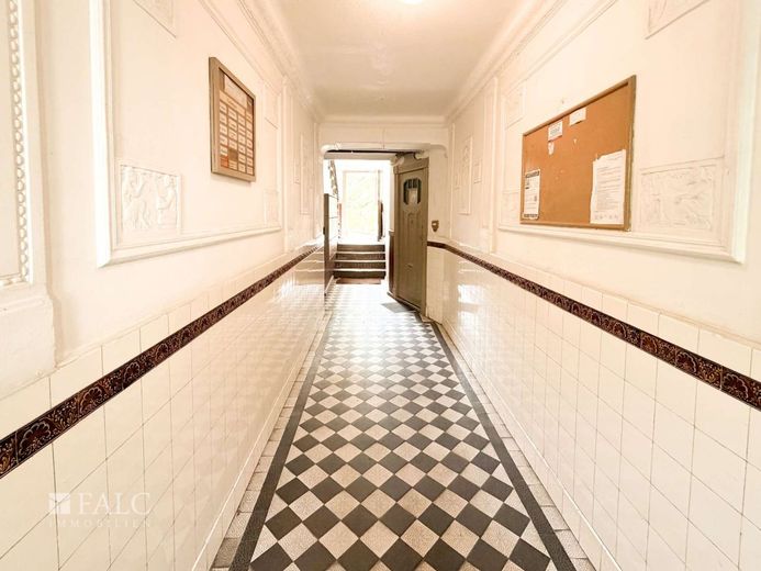 Über den Dächern Berlins: 3-Zimmer-Maisonette mit Südwest-Terrasse - sofort frei! – Hauseingang